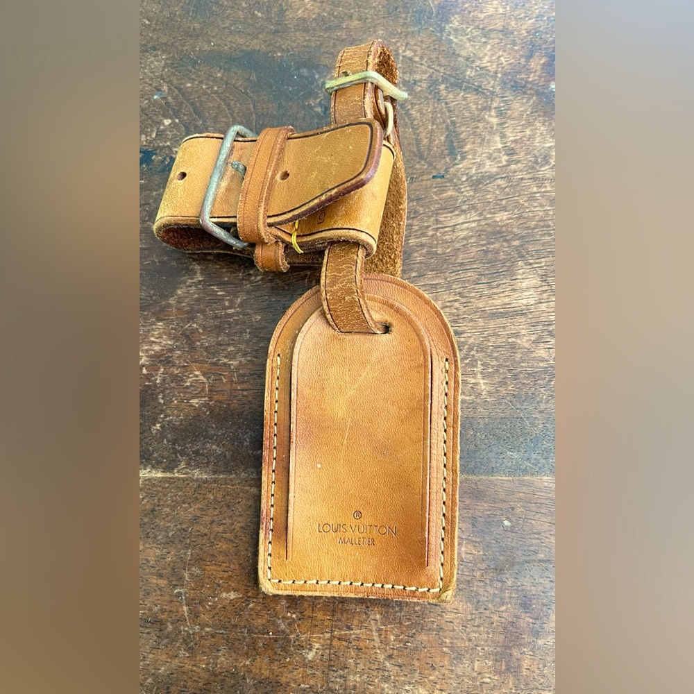 Authentic Louis Vuitton Luggage tag. Leather - Picture 2 of 3